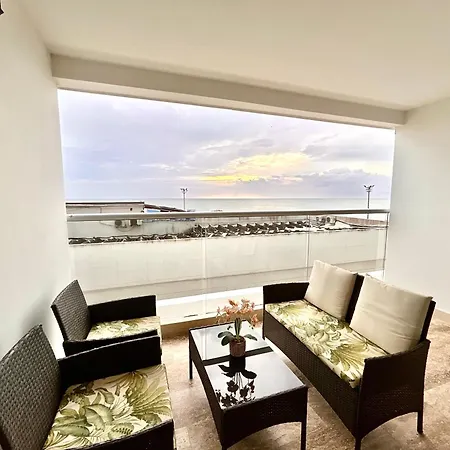 Apartahotel Apartasuit Beach, Barrio Crespo Cerca Del Aeropuerto Cartagena