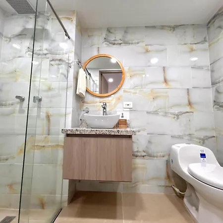 Apartasuit Beach, Barrio Crespo Cerca Del Aeropuerto 3* Cartagena